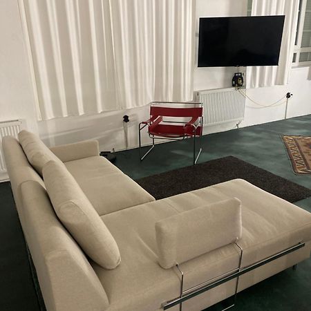 Apartamento Big One Event Loft Gastro Kitchen, 200Qm, Up To 8 Beds Dresde Exterior foto
